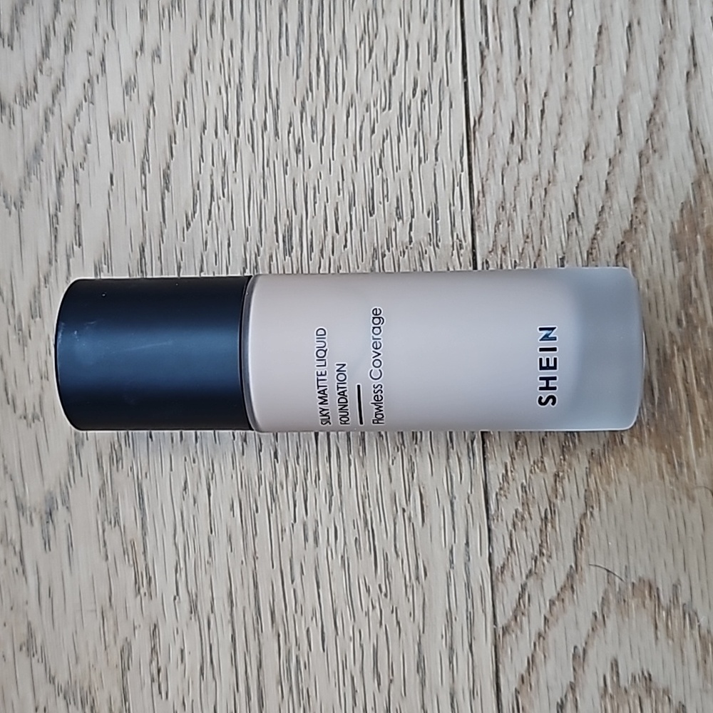 SHEIN sheglam silky matte liquid foundation